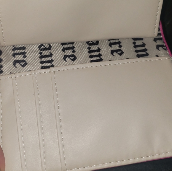 JUICY COUTURE PINK WALLET NWT - Picture 3 of 9
